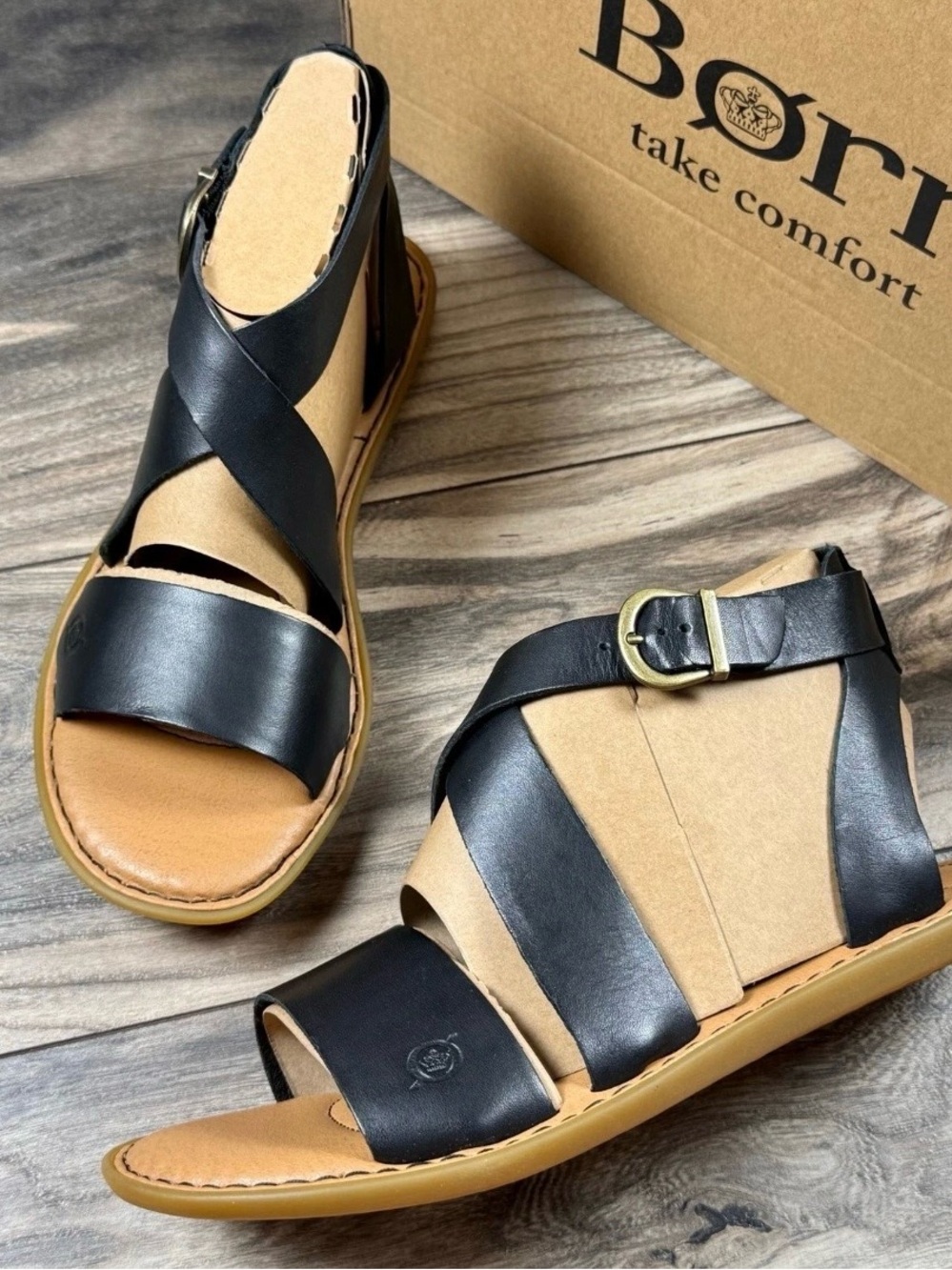 NIB Born Neil Black Leather Gladiator Sandals With Box Size 9